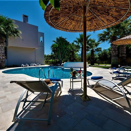 Xenos Villa 2 With A Private Pool,Near The Sea Tigaki 외부 사진