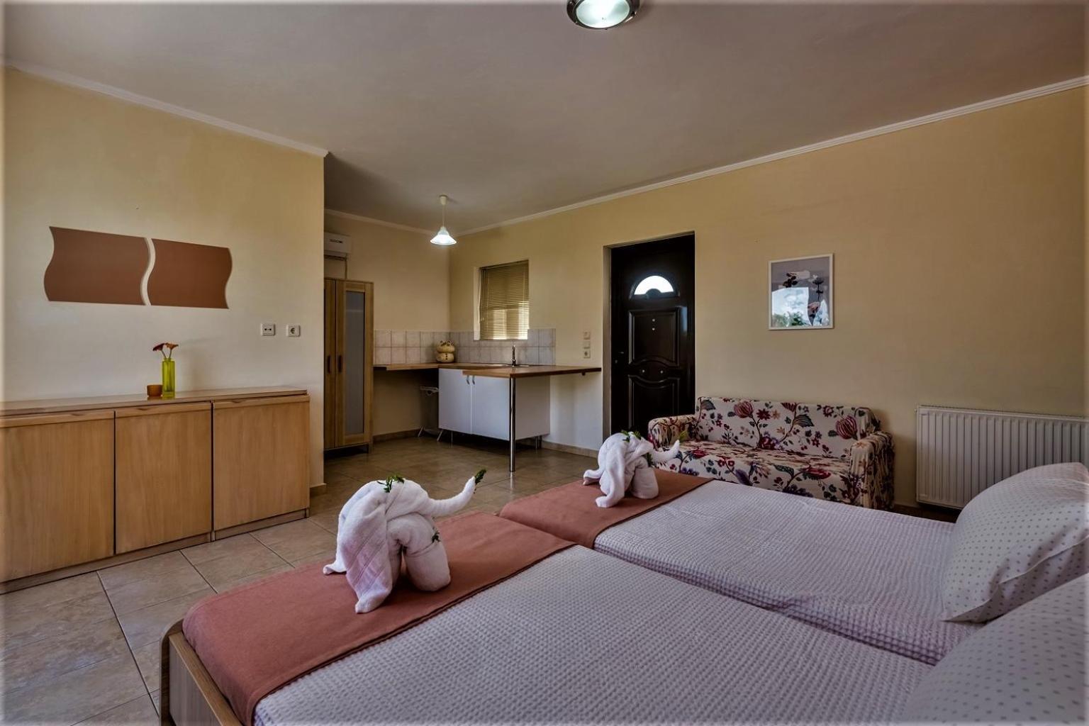 Xenos Villa 2 With A Private Pool,Near The Sea Tigaki 외부 사진